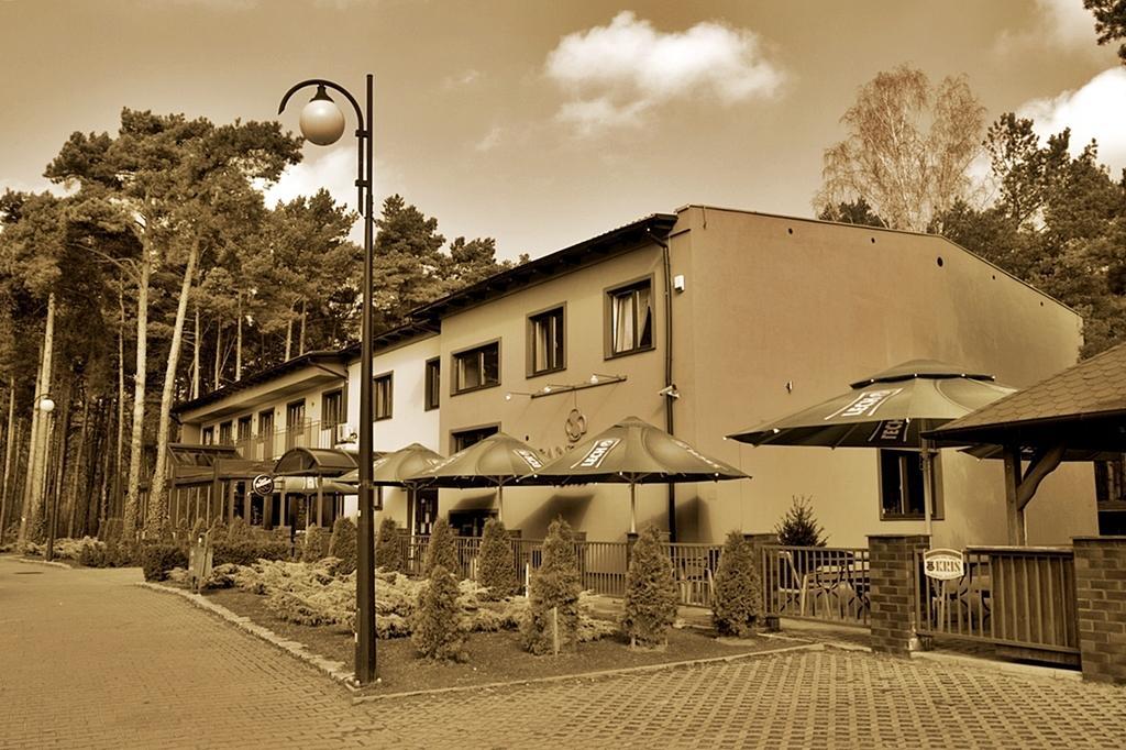 Santana Club Bed & Breakfast Wielen Zaobrzanski Bagian luar foto