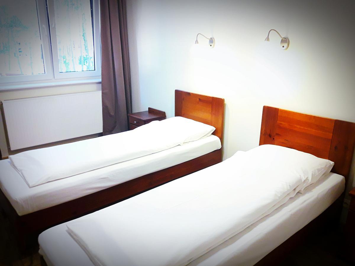 Santana Club Bed & Breakfast Wielen Zaobrzanski Bagian luar foto