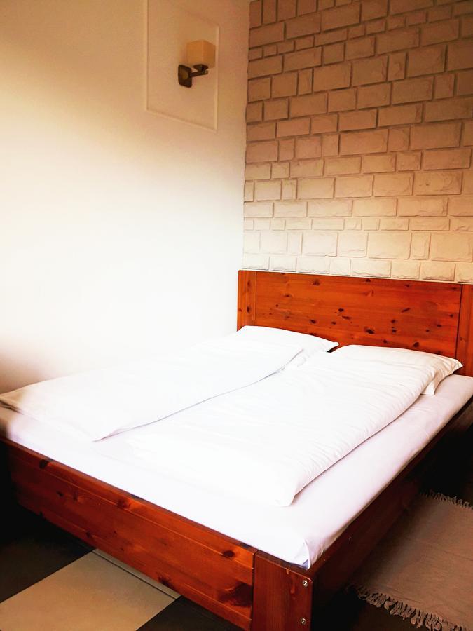 Santana Club Bed & Breakfast Wielen Zaobrzanski Bagian luar foto